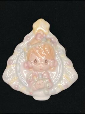 Vintage Precious Moments Brooch